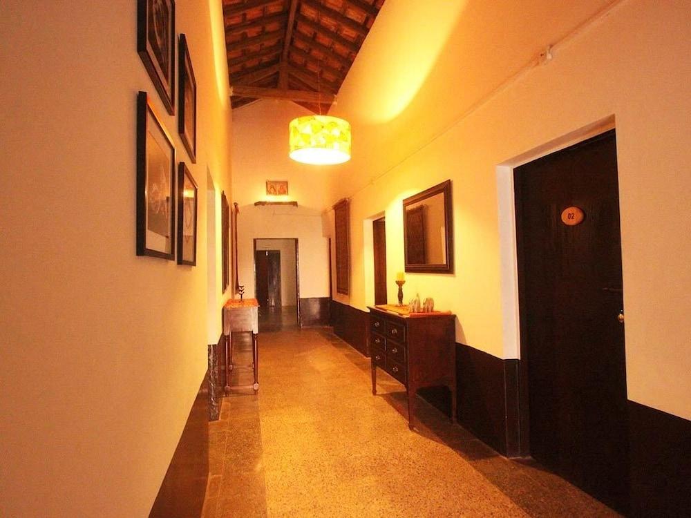 โอเชียนวิว โกอัน บีช เฮาส์ Hotel กาลังกูติ ภายนอก รูปภาพ